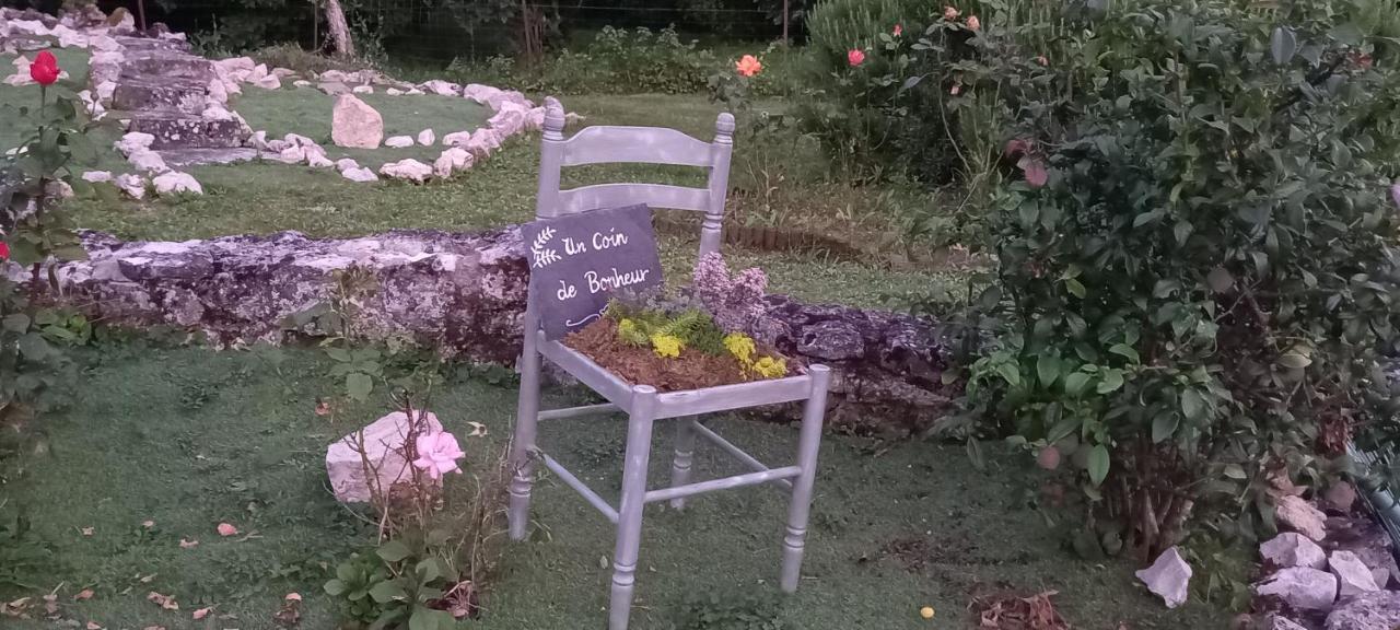 La Maison Josnes De Mady エクステリア 写真